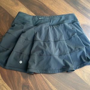 Black skirt Lulu lemon